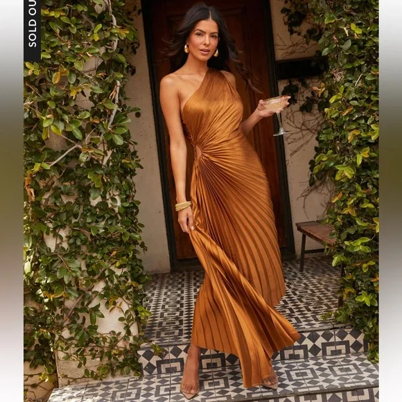 Vici Modern Day Glam One Shoulder Asymmetrical Maxi Dress Bronze/Golden Ochre L - Picture 3 of 7